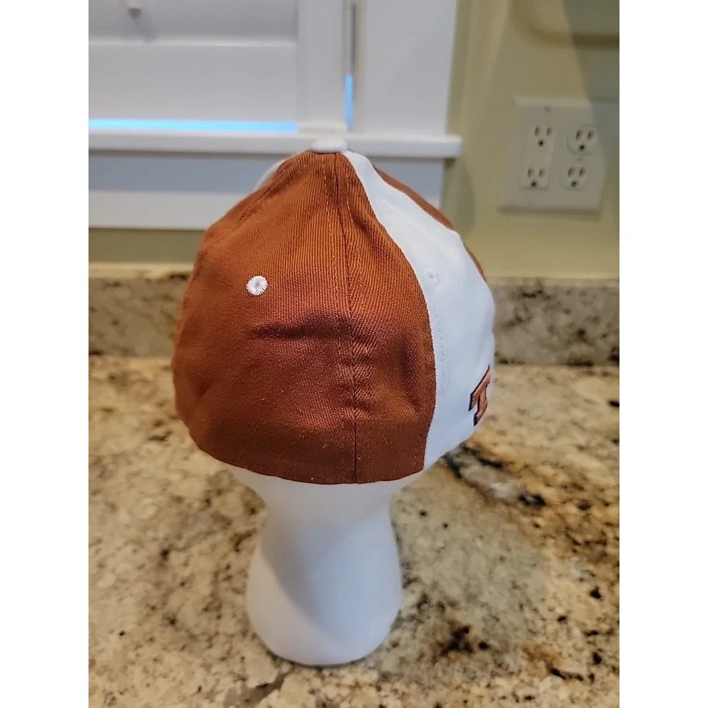 Men's Fitted Baseball Cap Hat Texas Longhorns Football Horns Zephyr Fit L/XL